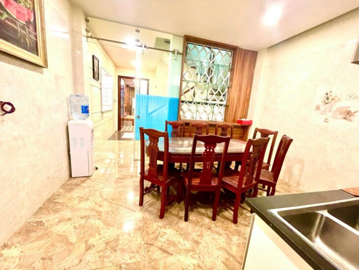 BÁN NHÀ NGUYỄN THỊ ĐỊNH -CẦU GIẤY-60M-6T-32TY. LH: 0982.769.586