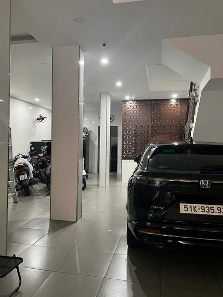 Cho thuê nhà mặt tiền Trịnh Đình Trọng, P.Phú Trung, Tân Phú-Diện tích: 8x27_Giá