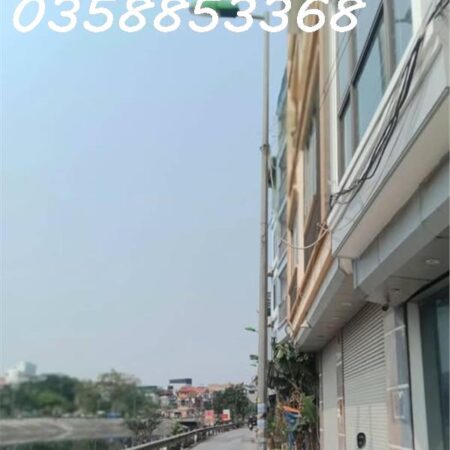 Bán Nhà: Mặt đường Bờ Sông, 47m2, Kinh Doanh, oto đỗ cửa, sổ vuông. Nhỉnh 8 tỷ