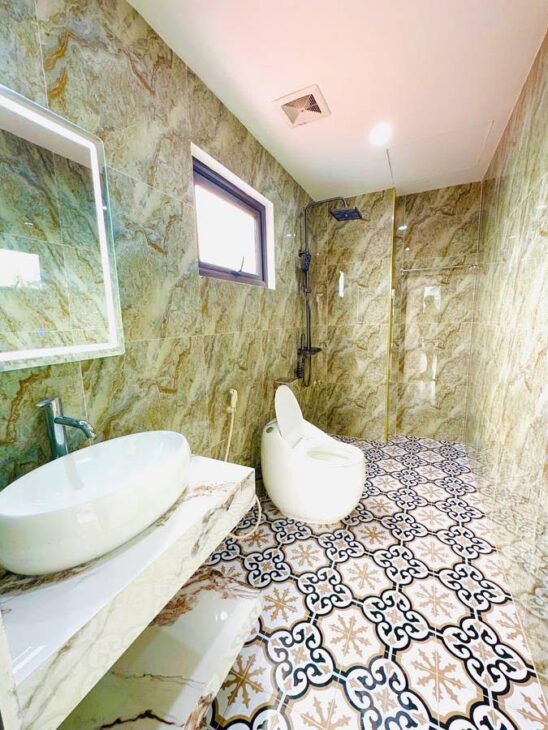 BÁN NHÀ 6 TẦNG – LÔ GÓC 3 THOÁNG – THANG MÁY – FULL NỘI THẤT – NGUYỄN VĂN CỪ, LONG BIÊN