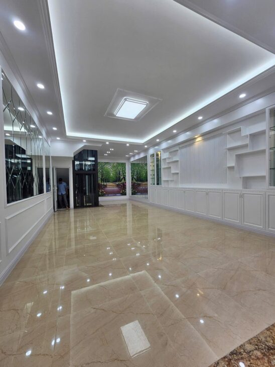 ????????Siêu phẩm Mặt phố gần Phùng Chí Kiên 60m 6T Thang máy, KD, 28.6 Tỷ