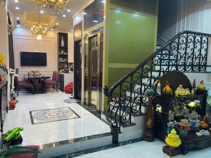 BÁN NHÀ PHÂN LÔ GIẢI PHÓNG – OTO TRÁNH – NHÀ ĐẸP NHƯ BIỆT THỰ – 6.5M MT – 79M2 – 25 TỶ