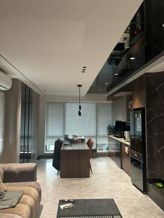 BÁN NHÀ PHỐ TRẠM – LÔ GÓC – 6 TẦNG THANG MÁY – FULL NỘI THẤT – Ô TÔ VÀO NHÀ