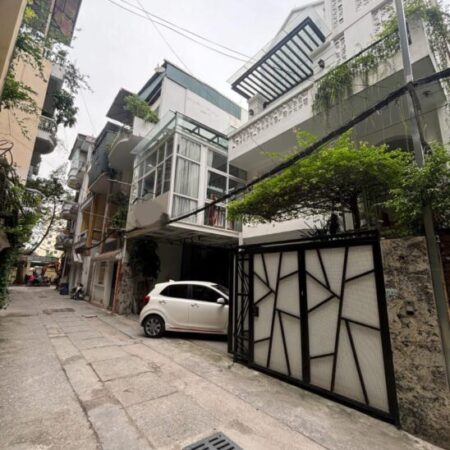 KHU CÁN BỘ HOÀNG QUỐC VIỆT – MẶT TIỀN KHỦNG – VỪA Ở VỪA KINH DOANH – 2 THOÁNG – Ô TÔ VÀO NHÀ –