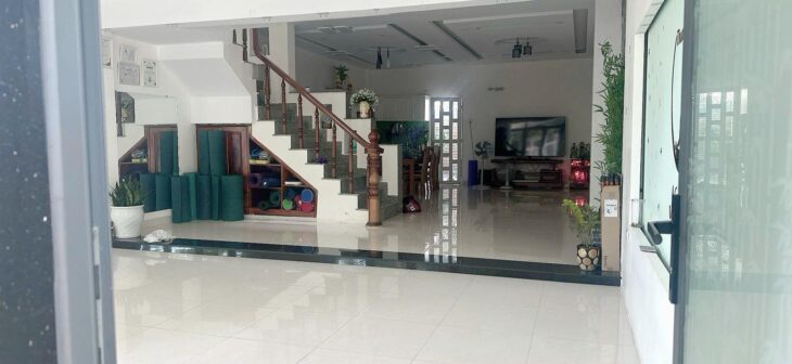 BÁN NHÀ 2 MẶT TIỀN 3 TẦNG ĐƯỜNG NGUYỄN BẶC VĨNH HOÀ NHA TRANG