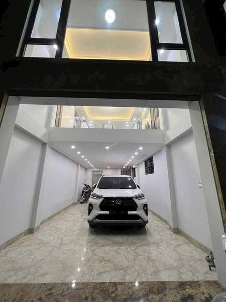 PHỐ CỔ NGỌC LÂM – LONG BIÊN -7 TẦNG THANG MÁY – GIÁ 15 TỶ