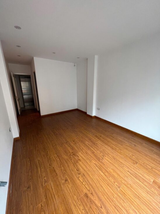 BÁN NHÀ ĐÀO TẤN-BA ĐÌNH-40M-7T-13.5TY LH: 0982769586