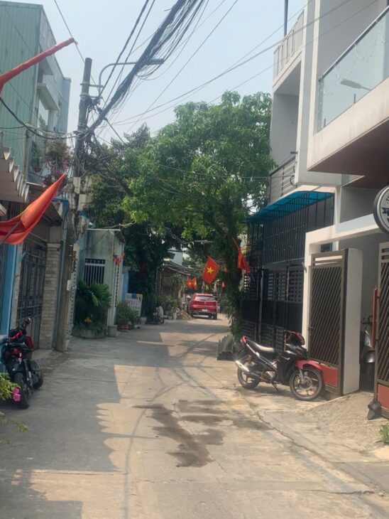 Nhà 3 tầng 103m ô tô trước nhà -Khuê Trung – Giá chỉ 5,05 tỷ .