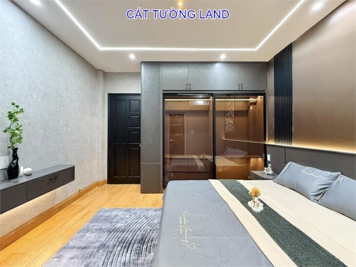 Nhà cực đẹp, Nội thất Cao Cấp. Đường 10m Phạm Văn Chiêu, P.14. Giá 9.9 tỷ