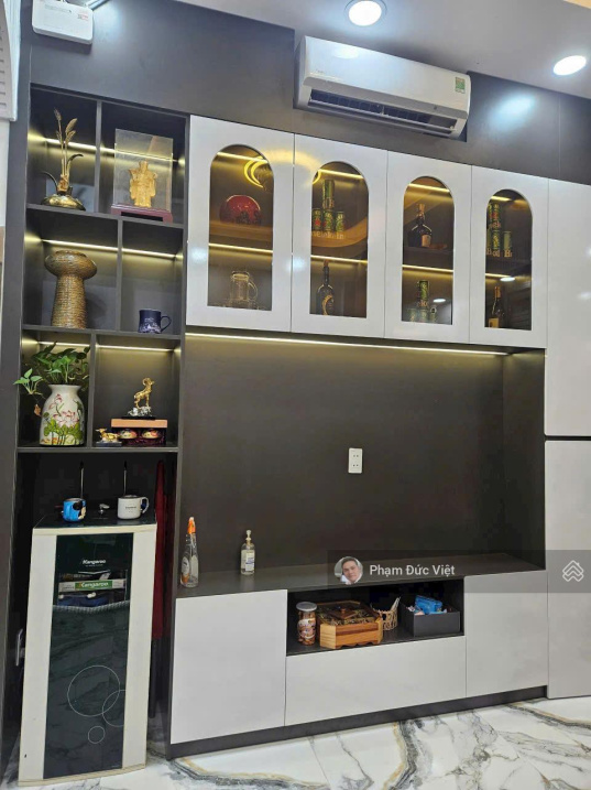 Nhà MT 15C Cầm Bá Thước Quận Phú Nhuận 4×9 nở hậu 5m Có 5PN, 4WC nội thất tặng đầy đủ
