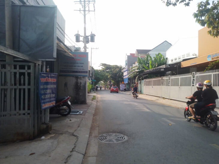 Bãi Xe 5393m2 có 218 tỷ Mặt Tiền Thạnh Lộc Quận 12 TP. Hồ Chí Minh