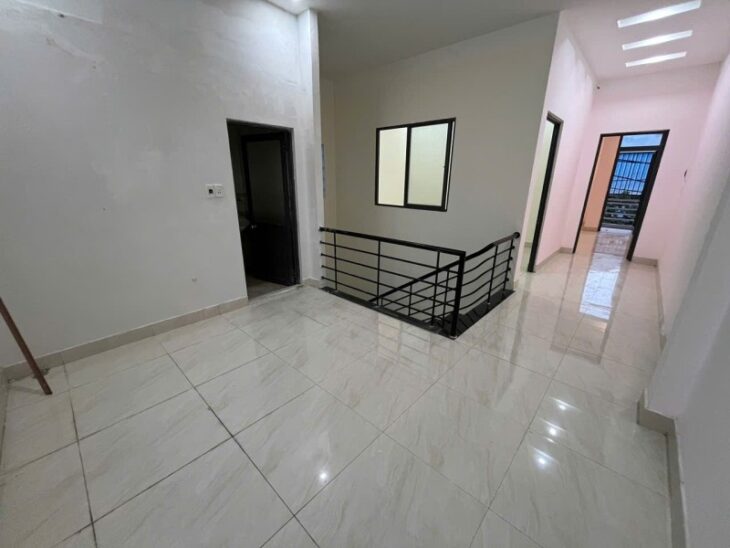 Nhàmặt tiền 2 tầng dòng tiền 20 triệu tháng -Dương Trí Trạch -Ven biển Sơn TRà -Giá chỉ 6,6 tỷ .