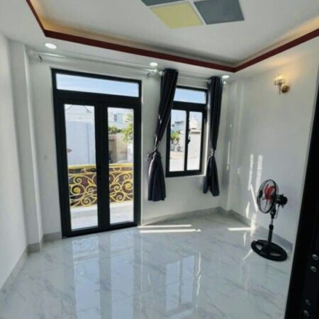 NHÀ MỚI ĐẸP – 4 TẦNG ĐẸP – HẺM THOÁNG – 3PN 4WC – SỔ VUÔNG NHƯ TỜ A4 – GIÁ CHỈ 3.95 TỶ