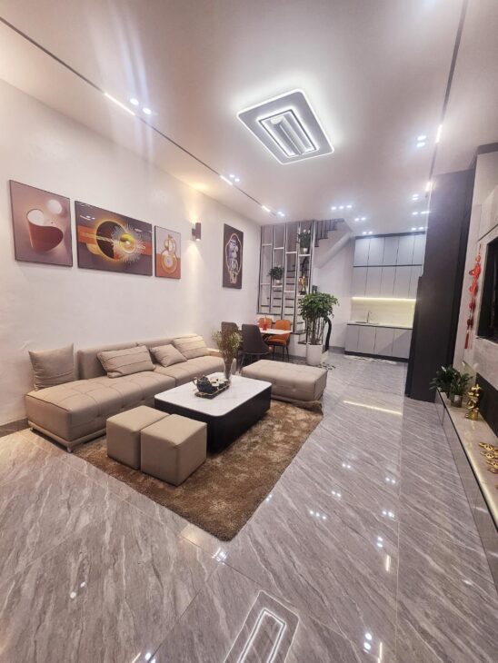 SIÊU PHẨM 6 TẦNG – NỘI THẤT CƠ BẢN – ĐƯỜNG RỘNG THÊNH THANG – NGÕ THÔNG – KHU VỰC TIỀM NĂNG HẠ TẦNG