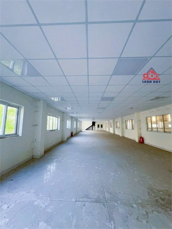 Sẵn xưởng cho thuê bàn giao liền, phù hợp SX Công Nghiệp phụ trợ chế tạo. may mặc