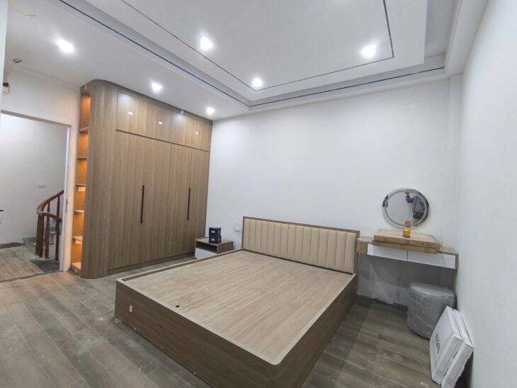 ❤️❤️ SIÊU RẺ – NGỌC THUỴ – 48m – GẦN CÔNG VIÊN- HÀNG XÓM TRƯỜNG VIỆT PHÁP- GẦN Ô TÔ TRÁNH- CHỈ