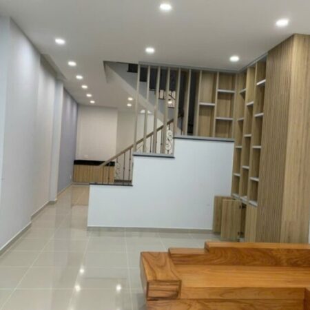 Bán nhà 84m2, 5PN, 4WC, Linh Trung, Thủ Đức, 8.2 tỷ, sổ hồng