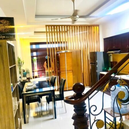 Bán nhà 59m², 4 tầng, 3PN, 4WC, Q.2, 6.9 tỷ, sổ hồng Bán nhà 59m², 4 tầng, 3PN, 4WC, Q.2, 6.9 tỷ, sổ hồng