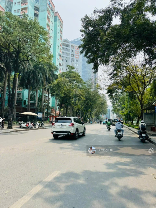 Bán nhà Ngõ 106 Hoàng Quốc Việt – Cầu Giấy 80m MT 6m – Kinh Doanh Xây Tòa VP Vỉa Hè Vài Ô tô Tránh