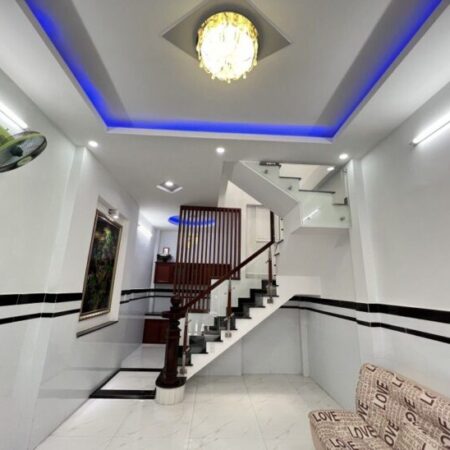 BÁN NHÀ TÂN BÌNH – PHƯỜNG 15 – HẺM 3M THÔNG – NHÀ MỚI TẶNG NỘI THẤT – VUÔNG A4 – 32M2 CHỈ 3.x TỶ BÁN NHÀ TÂN BÌNH – PHƯỜNG 15 – HẺM 3M THÔNG – NHÀ MỚI TẶNG NỘI THẤT – VUÔNG A4 – 32M2 CHỈ 3.x TỶ