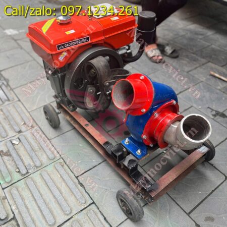 Máy bơm nước đầu nổ D8 sên 10 VM8-100 giá rẻ Máy bơm nước đầu nổ D8 sên 10 VM8-100 giá rẻ