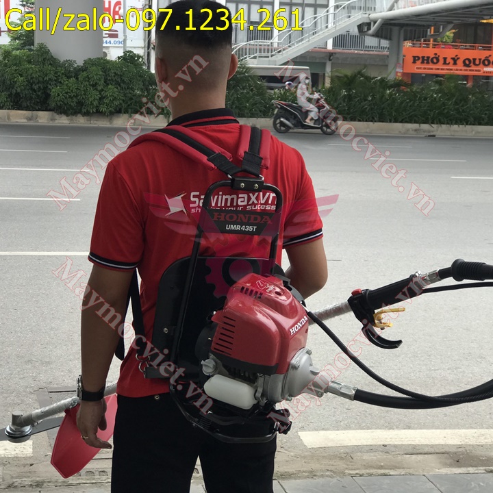 Máy cắt cỏ cần mềm UMR435T giá rẻ