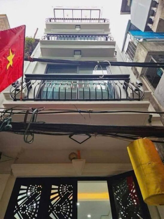 BÁN NHÀ TRUNG TÂM ĐỐNG ĐA NGÕ THÔNG THOÁNG NHÀ ĐẸP KINH DOANH ONLINE, SPA, NAIL 4,9 Tỷ