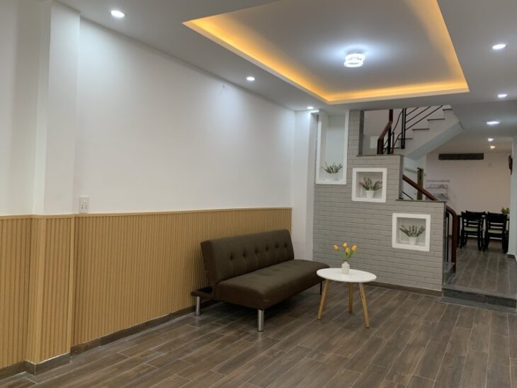 ♥ Nhà kiệt thẳng 50m ra MT Nguyễn Hoàng, 52m2, 3 tầng, sân rộng, KD, 3.5x tỷ