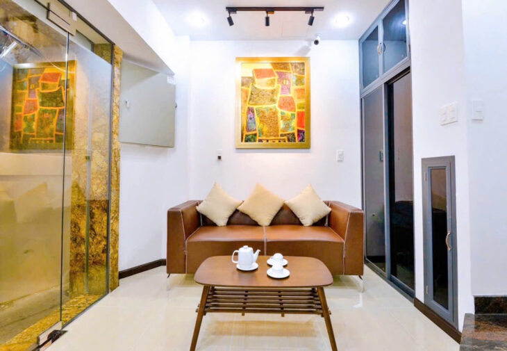 Bán nhà khu VIP Quận 1, đường Đề Thám, giá ngon 5.7 tỷ, 4.8 x 5 m