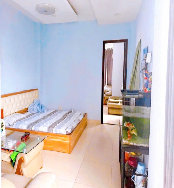 Bán nhà QUẬN TÂN BÌNH, Lô góc hẻm Xe hơi Cách Mạng Tháng Tám, 14.7 tỷ