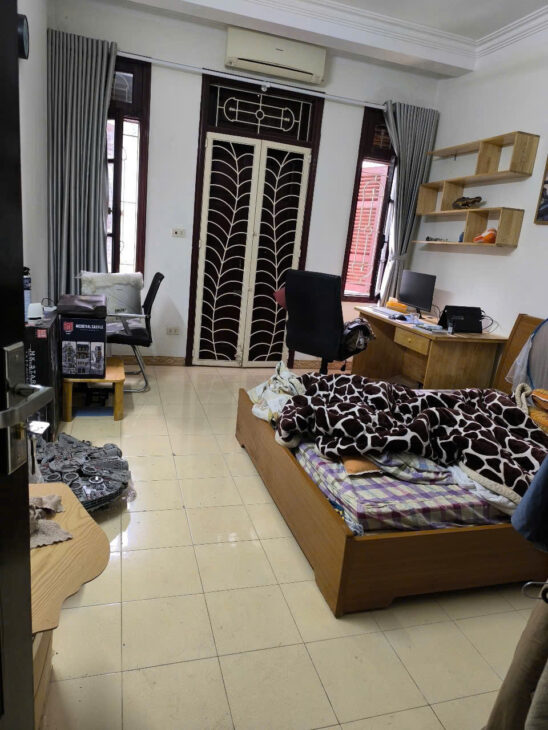 Bán nhà mặt phố Sông Nhuệ, Đức Thắng, Bắc Từ Liêm, diện tích 52m², 4 tầng, giá 11.3 tỷ đồng