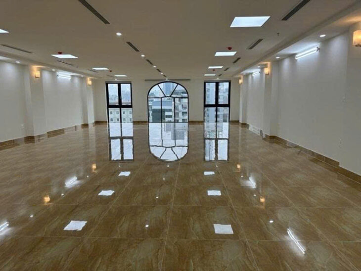 Bán tòa 10 tầng mặt phố Vũ Tông Phan 83m2, MT5m cho thuê 130 tr/tháng hiếm Thanh Xuân