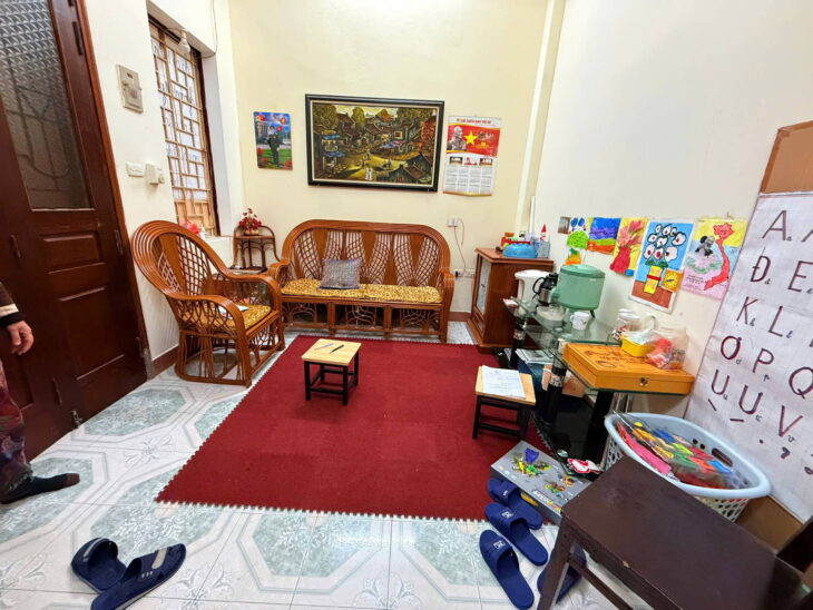 Chính chủ bán gấp nhà ngõ 211 Phố Khương Trung, Thanh Xuân. DT 45 m2, 4 tầng, MT 4,5 m. 7,4 tỷ.