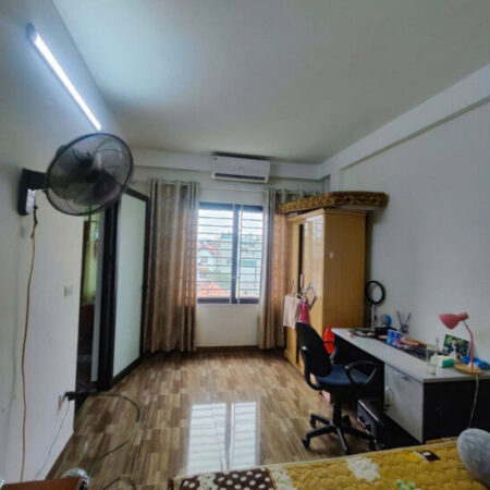 Bán Nhà Âu Cơ, Tây Hồ – 45m² x 4 Tầng – 10.8 Tỷ