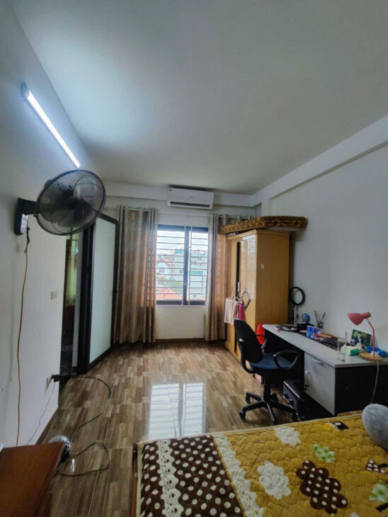 Bán Nhà Âu Cơ, Tây Hồ – 45m² x 4 Tầng – 10.8 Tỷ