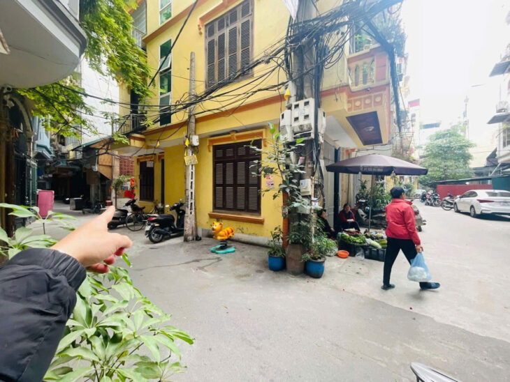 Bán nhà Tôn Đức Thắng lô góc 3 thoáng nở hậu, thông tứ tung, gần oto, 62m2 x 4T