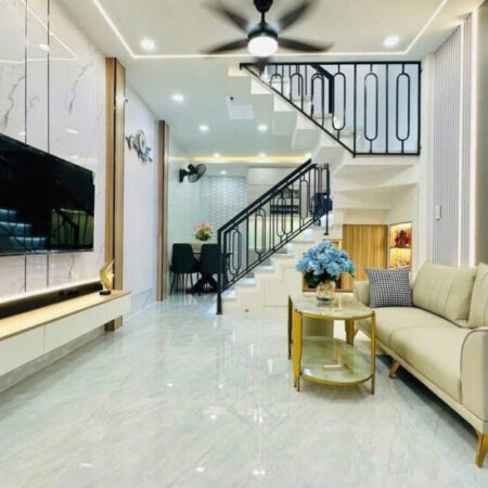 Chỉ 4.68 TỶ TL! 48M², 2Tầng /2pn, HẺM RỘNG 3M, P10 Gò Vấp! Chỉ 4.68 TỶ TL! 48M², 2Tầng /2pn, HẺM RỘNG 3M, P10 Gò Vấp!