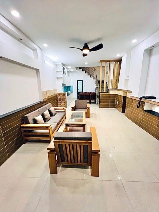 Bán nhà Gò Vấp, Nguyễn Kiệm, sát hẻm xe hơi, gần sân bay, 4 x 14, 3 Pn