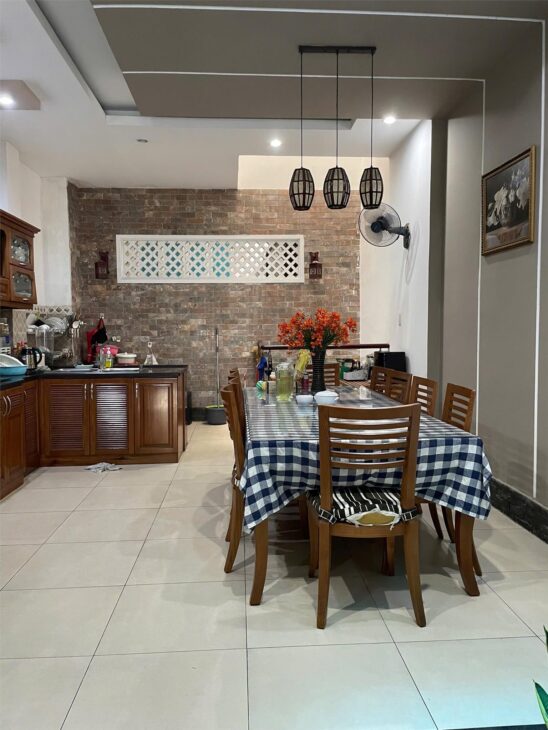 **Bán nhà phường 4, Tân Bình, hẻm đường Hậu Giang, 4,5×20, khu sân bay