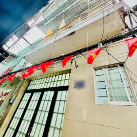 [ QUẬN 4] NHÀ NHỎ ĐẸP – NHỈNH 1.5 TỶ CÓ NGAY NHÀ ĐẸP – DÒNG TIỀN SẴN 5 TRIỆU/ THÁNG – QUA QUẬN 1