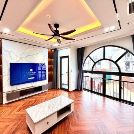 Đội Cấn Hồ Đầm Tròn – homestay – gần ô tô – 68m – MT 4.7m chỉ nhỉnh 14 tỷ