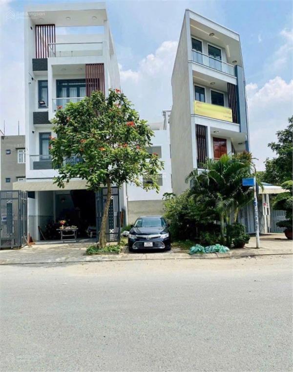 Mua ngay đất mặt tiền kinh doanh, Dĩ An, Bình Dương, giá ưu đãi