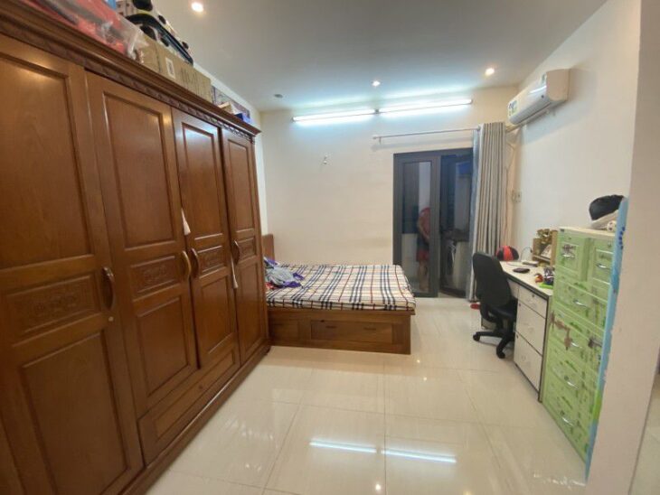 NHÀ TÂN PHÚ – SÁT HXH – 2 TẦNG, 2 PN GIÁ CHỈ 3 TỶ