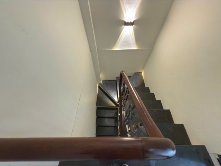 BÁN NHÀ TRUNG TÂM ĐỐNG ĐA NGÕ THÔNG THOÁNG NHÀ ĐẸP KINH DOANH ONLINE, SPA, NAIL 4,9 Tỷ