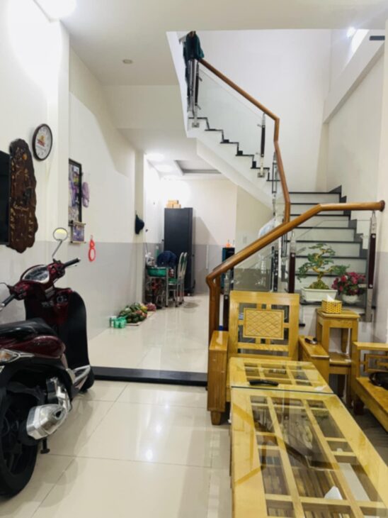 ???? Bán nhà 3 tầng kiệt Chính Hữu, gần biển Mỹ Khê, cách đường lớn chỉ 30m giá hơn 3 tỷ