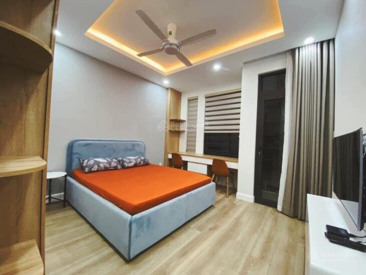 Bán nhà mặt phố Hào Nam 76m2 nhà đẹp giá tốt kinh doanh đỉnh