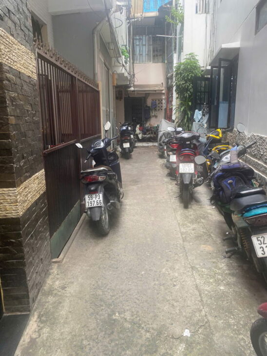 ???? NHÀ TRUNG TÂM TÂN BÌNH – SÁT MẶT TIỀN – GIÁ CỰC TỐT!