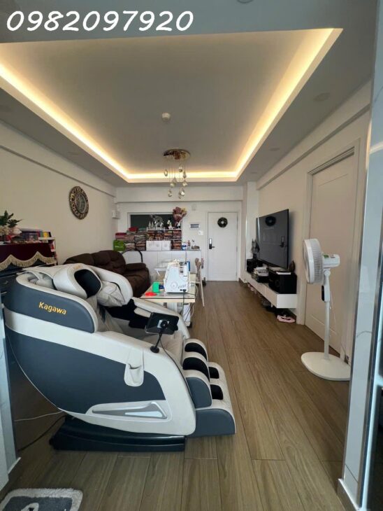 Cần bán chung cư H3 trước mặt Hoàng Diệu Q4 đã có sổ