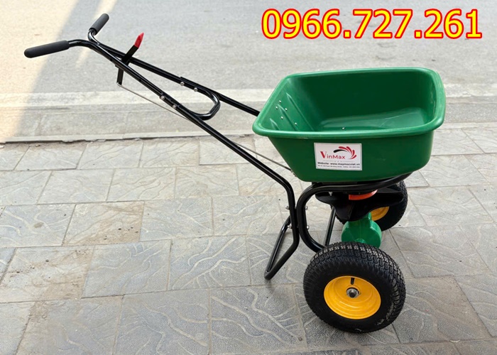 Máy rải phân bón đẩy tay Turbo KF2000