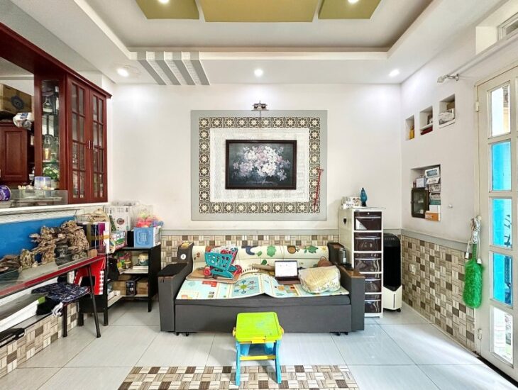 Bán Nhà Nơ Trang Long (4.6×10) 4 Tầng gần Emart, ĐH Văn Lang hơn 6 Tỉ